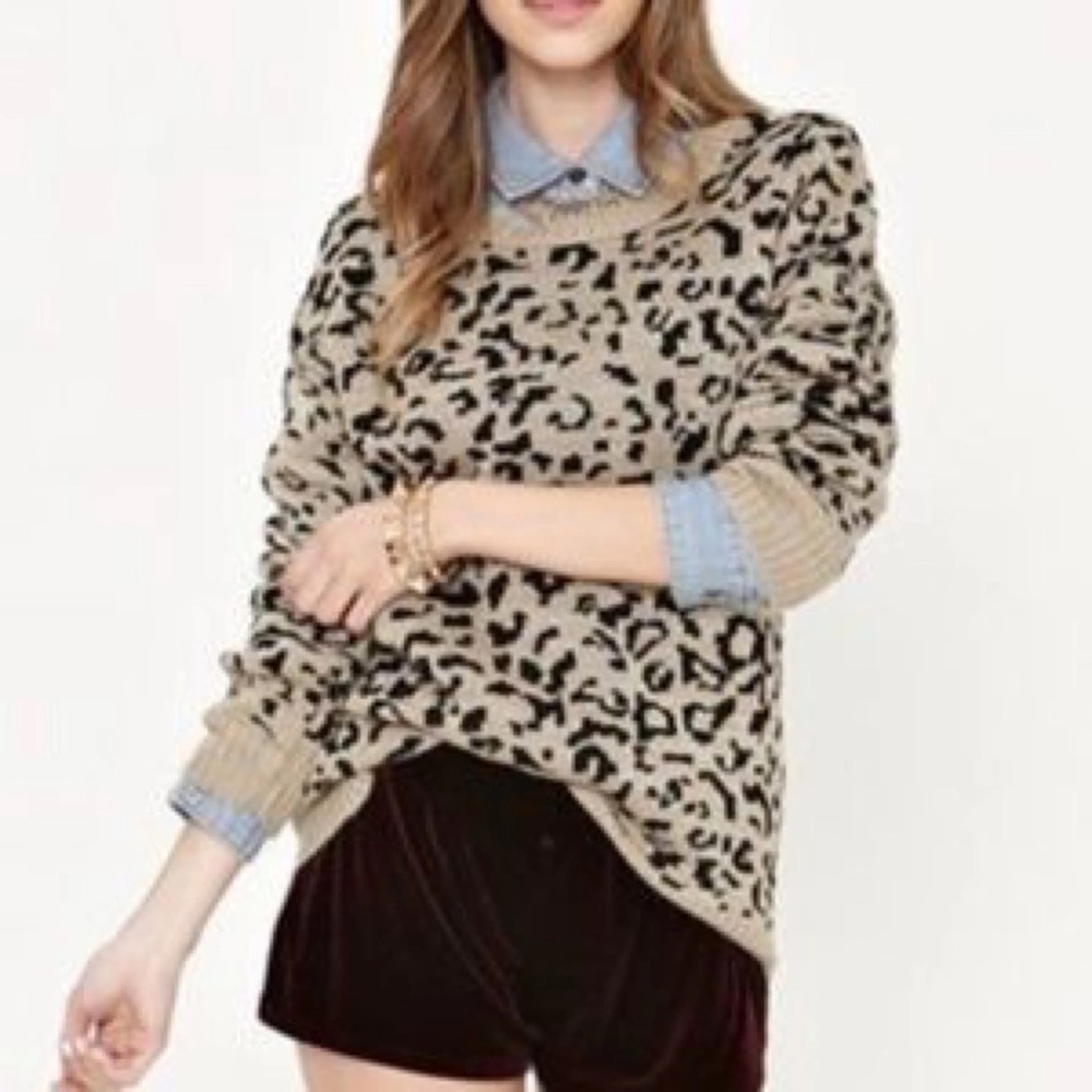 Leopard sweater